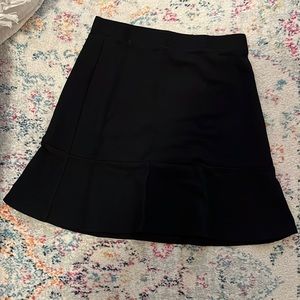 LOFT BLACK SKIRT